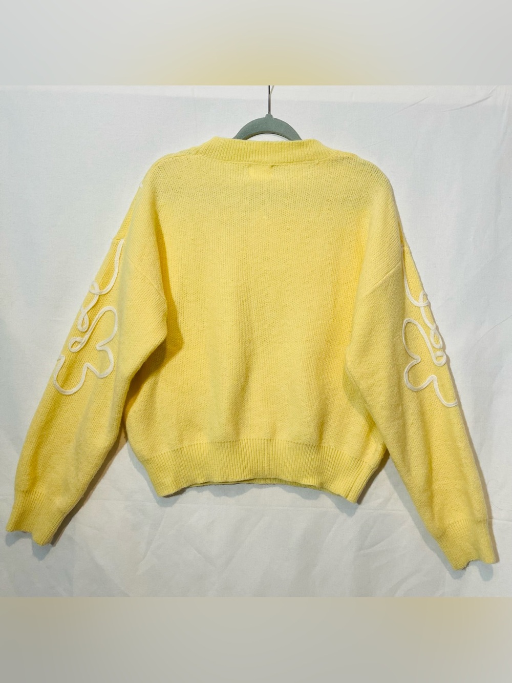 Anthropologie Luna Ivy Yellow Floral Appliqué Knit Crewneck Sweater - Picture 7 of 12